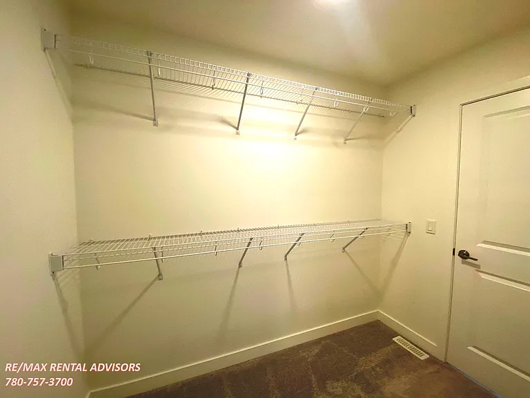 1007 Daniels Loop SW — Photo 16