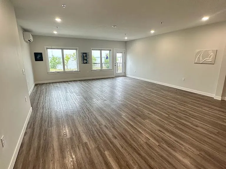 715 Lake Shore Dr NE #115 — Photo 16