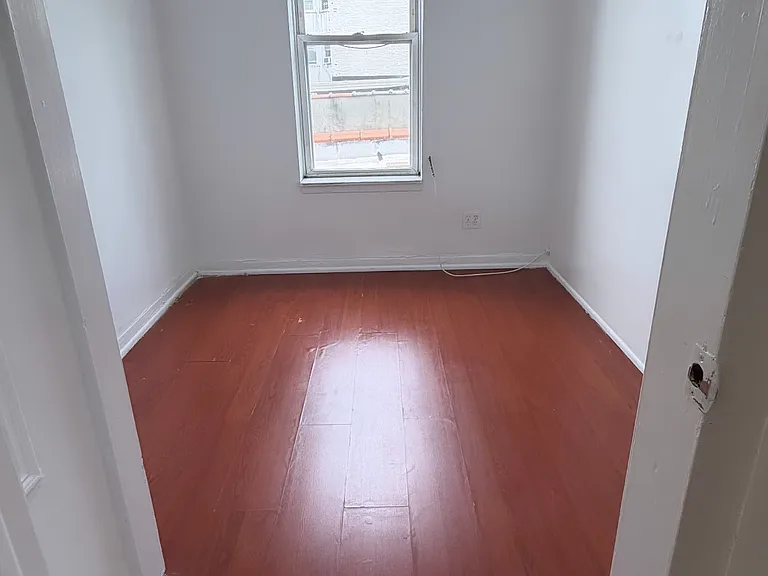 4023 5th Ave #3R — Photo 7