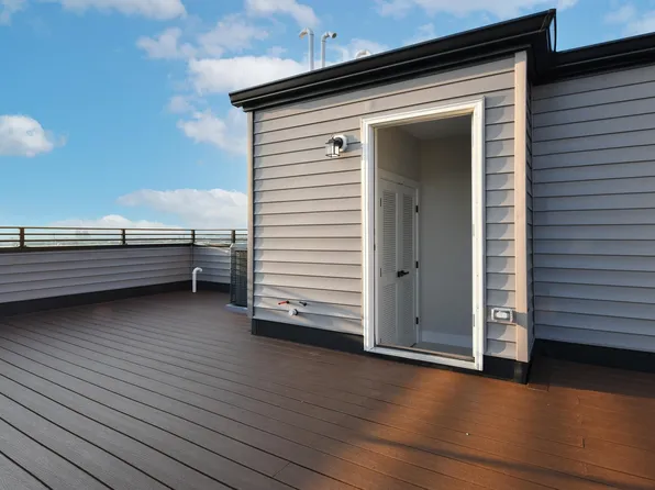 221 Columbia Avenue image 42 of 50