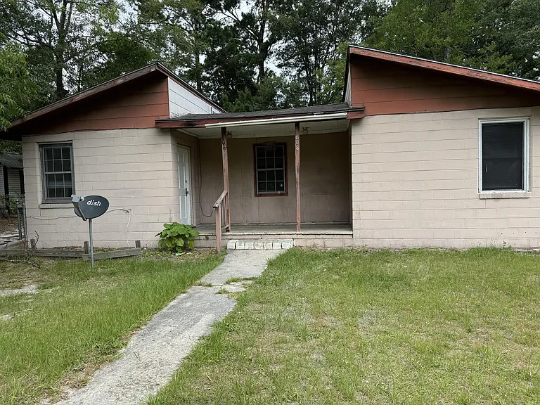 606 Cypress St #1 — Photo 1