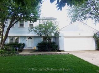13 Greenvale Rd, Vernon Hills, IL 60061