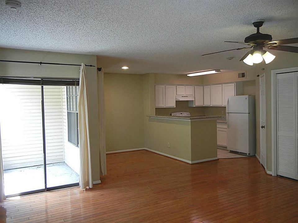 1st image of 2300 Old Spanish Trl APT 1040