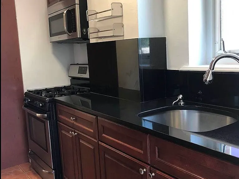 5355 Henry Hudson Pkwy #4F — Photo 7