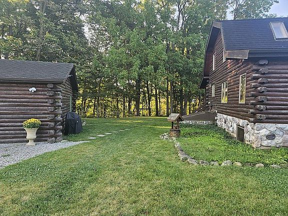 3rd image of 1764 County Road 66