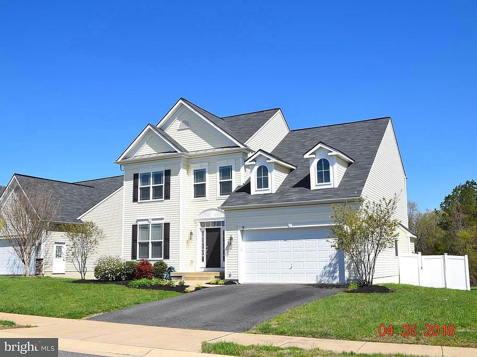 1st image of 9 Aster Ln
