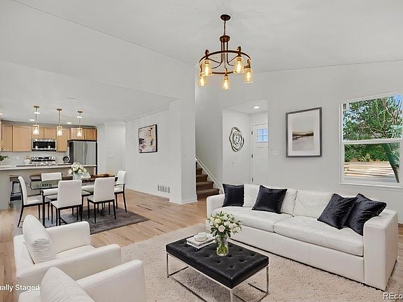 4th image of 1093 W 85th Avenue