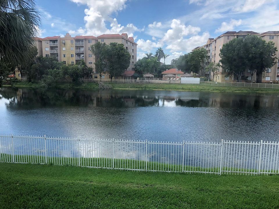 1st image of 7668 SW 152nd Ave APT 202