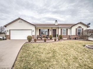 13 Tower Park Ct, Saint Charles, MO