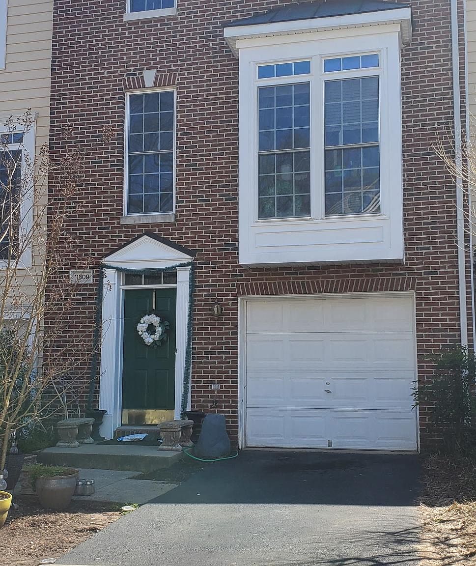 11609 Fairfax Commons Dr, Fairfax, VA 22030 Zillow