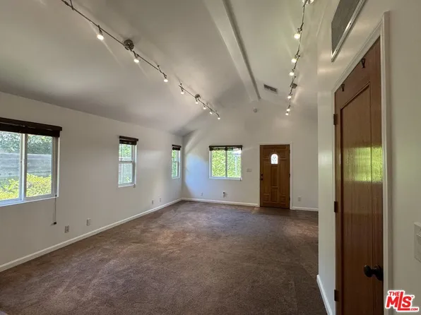 4535 Matilija Ave, Sherman Oaks, CA 91423