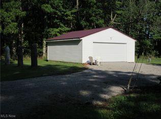 7141 Beaver Rd, Williamsfield, OH 44093