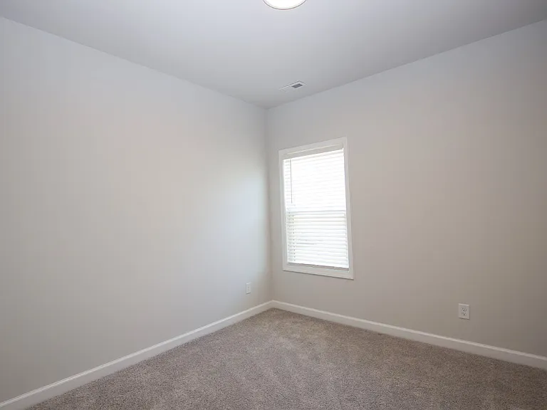 132 Michter St — Photo 33