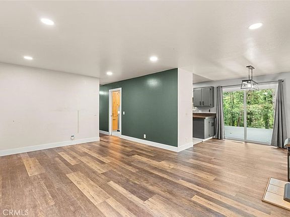 2nd image of 4728 Hartley Dr