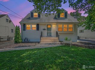 12 Evelyn Ter, South Amboy, NJ 08879