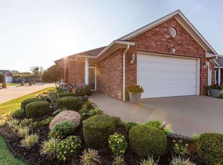 2902 NE 9th St, Lawton, OK 73507