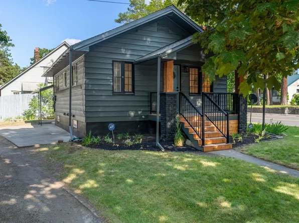 2827 S Division St, Spokane, WA 99203