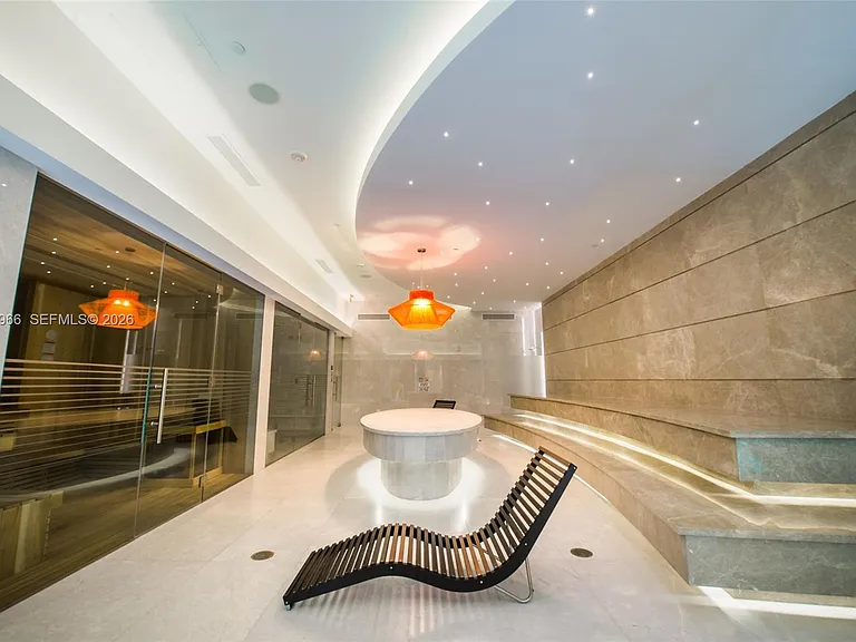 1010 Brickell Ave #4607 — Photo 34
