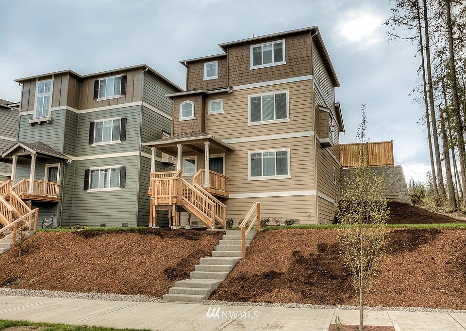 1st image of 6737 Birdseye Avenue NE #1030