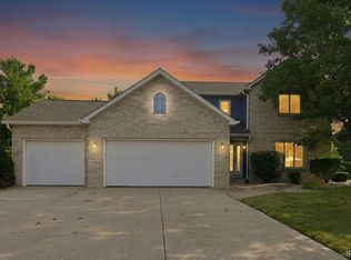 108 Gates Cv, Auburn, IN 46706