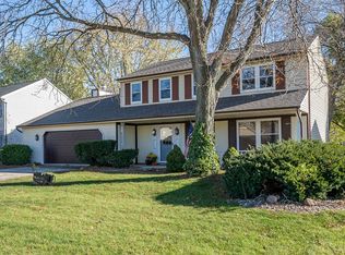 6532 Hillsboro Ln, Fort Wayne, IN 46835