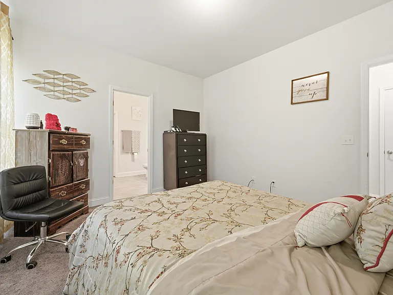 111 Franklins Walk — Photo 26