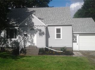 101 Linda Rd, North Syracuse, NY 13212