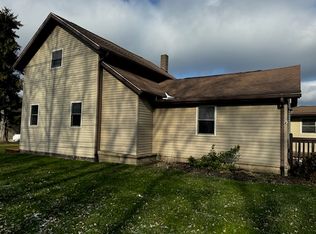 2080 Swartz Rd, Mogadore, OH 44260