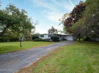 1322 Van Hoesen Rd, Castleton, NY 12033