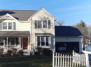 5 Garrison Farm Rd, Hudson, NH 03051