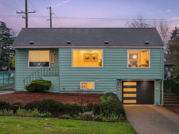 9256 Phinney Ave N, Seattle, WA 98103