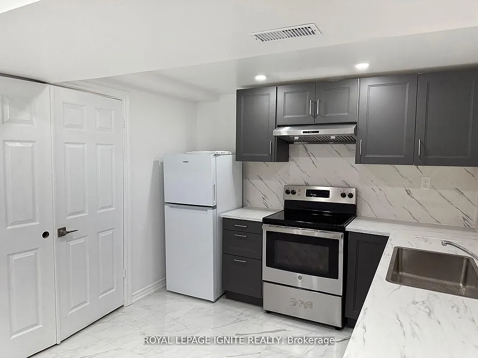 111 Misty Hills Trl #BASEMENT