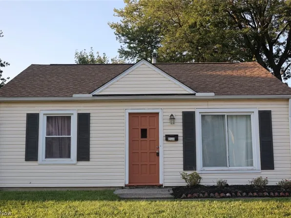 12504 Sobieski Ave, Cleveland, OH 44135