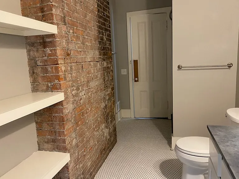 130 Gibbs St #4 — Photo 16