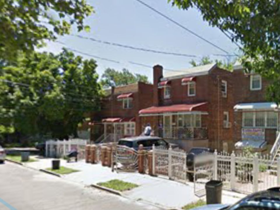 1st image of 0000 Murdock Ave