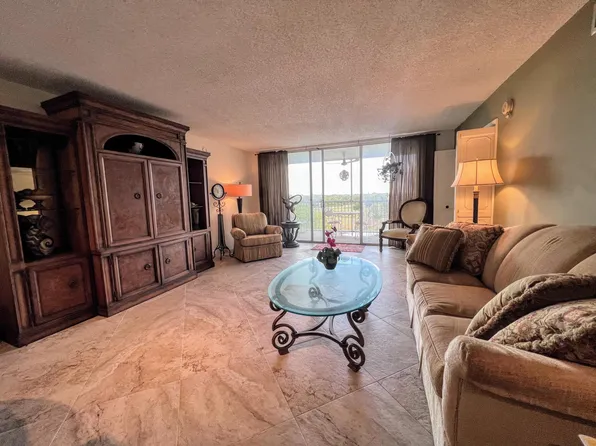 3080 N Course Drive #601, Pompano Beach, FL 33069