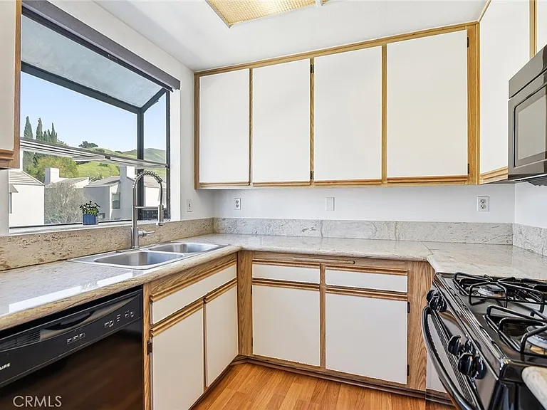 4265 Las Virgenes Rd #2 — Photo 11