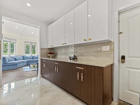 115-18 Mayfair Road image 18 of 55