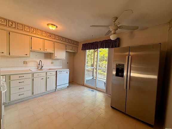 4th image of 908 N 21st St APT 3