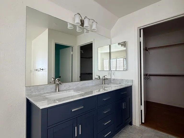 691 Pointe Pacific Dr #2 — Photo 24