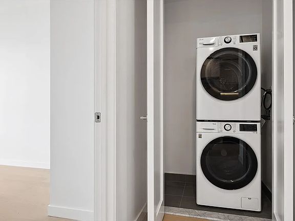 5th image of 8 Marcy Ave #6P