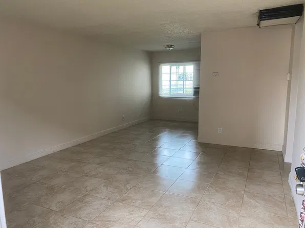 412 Ford, 412 Ford St APT 1, Hanford, CA 93230