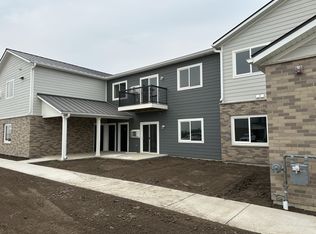 1435 Peterson Dr #603, Dodgeville, WI 53533