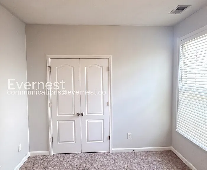 190 Greenland Dr — Photo 21