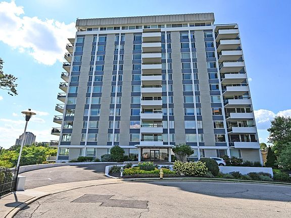 2nd image of 2401 Ingleside Ave Unit 6B