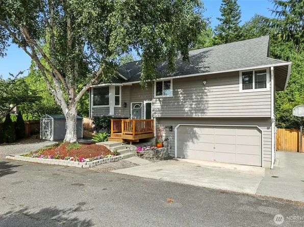1402 51st Place SW, Everett, WA 98203
