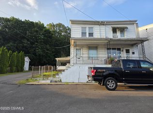 308 3rd St, Mount Carmel, PA 17851
