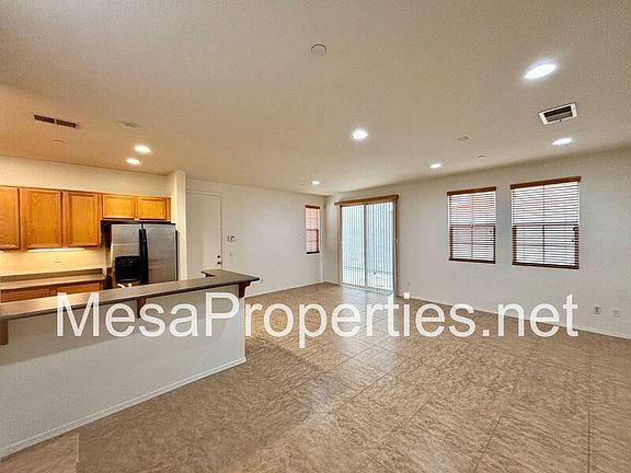 5th image of 26182 Long St