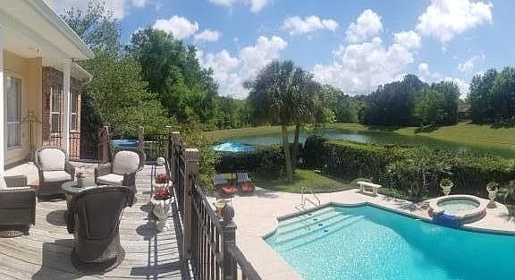 Panoramic of upper deck view.