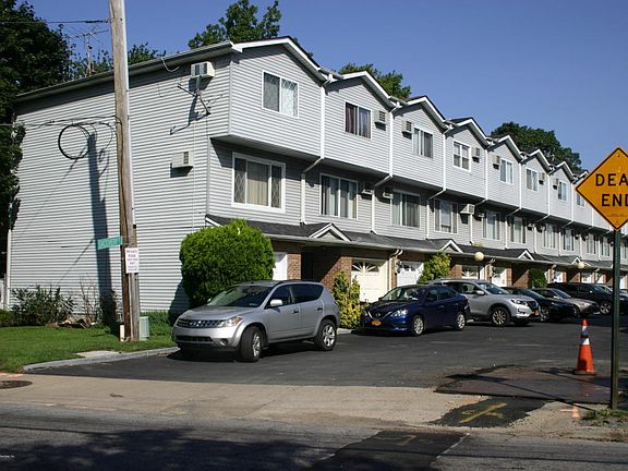 4th image of 10 Saccheri Ct